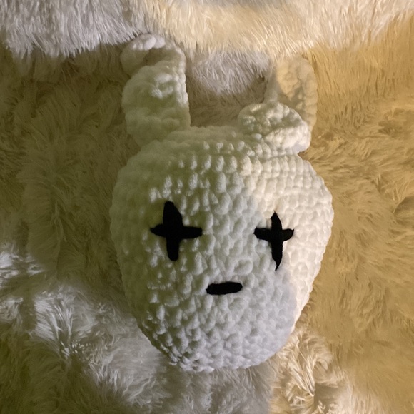 Crochet bad bunny ❤️ and 🐰 head - Picture 8 of 11